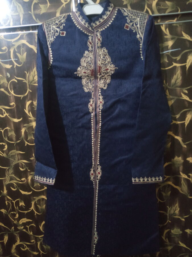 Medium sherwani and small sherwani new