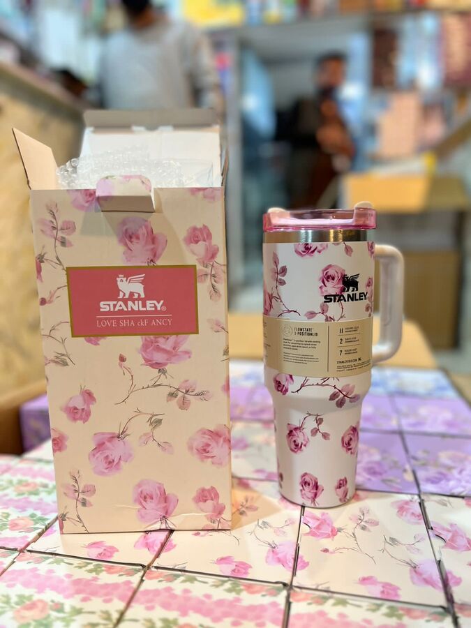 Floral tumbler Pinterest inspired