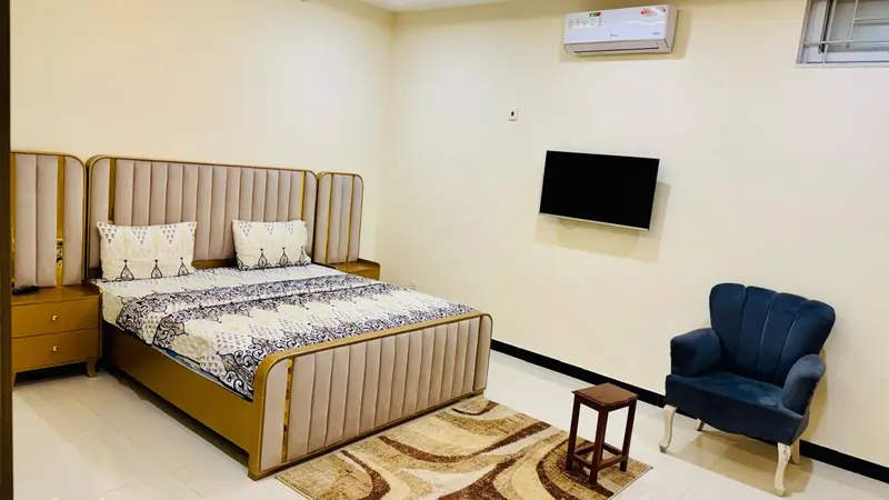 Royal Galaxy Guest House