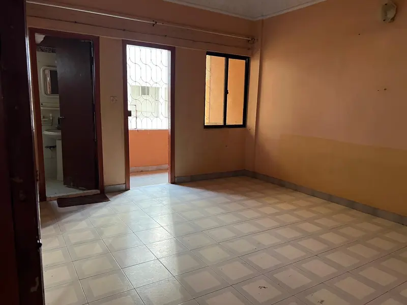 Flat for sale urgent - Ranchoreline