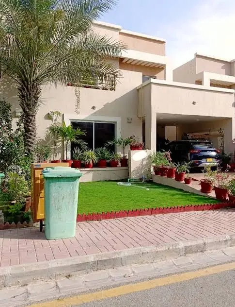 For Sale 200 sa villa in Bahria Town Karachi