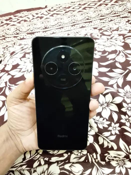 Redmi 14 c(6/128GB) 50 megapixel camera