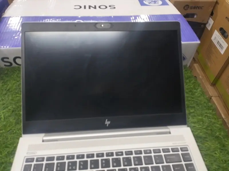 HP ELITE BOOK 840 G5 TOUCH SCREEN
