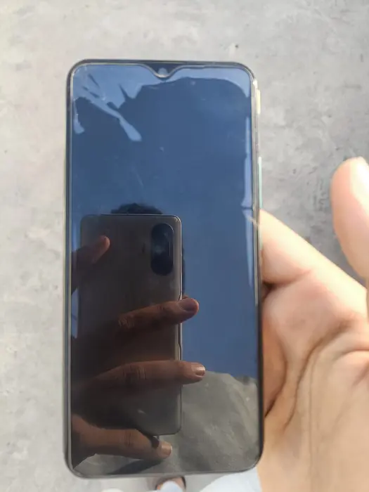 Vivo y17 8/256