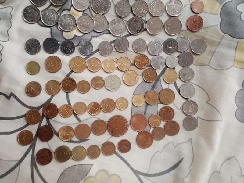 mere pass old coins hyn jo antique me athy hyn