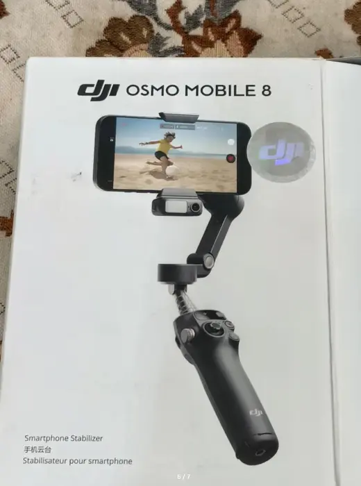 Insta 360x5 essential bundle with all assessories mentioned
