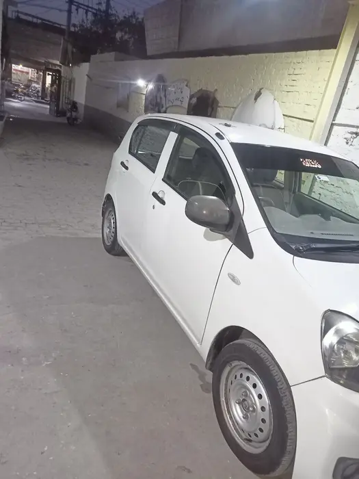 Daihatsu mira 15/18 for sale in multan