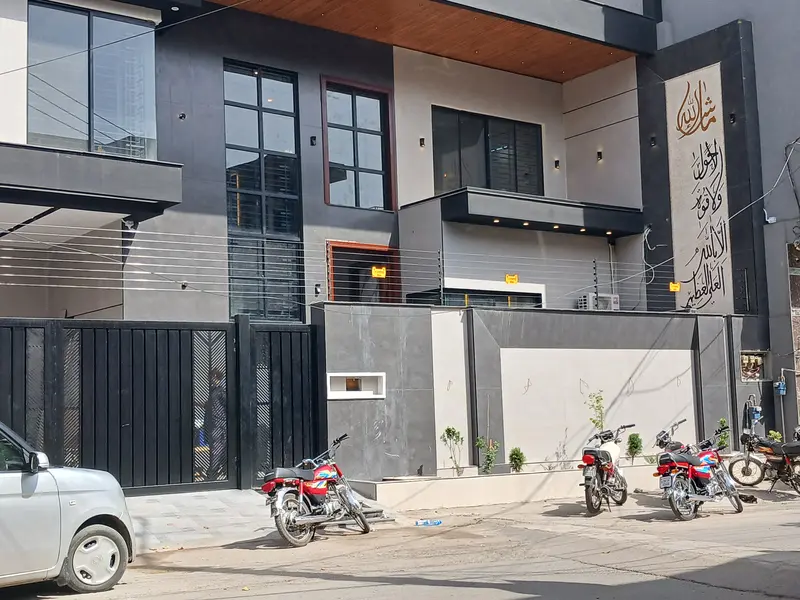 Electric Fence for house security