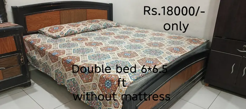 Good condition 6*6 double bed.