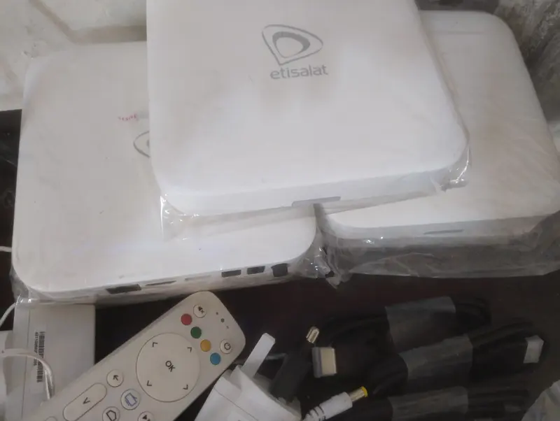 Eteslat Android box 9 version