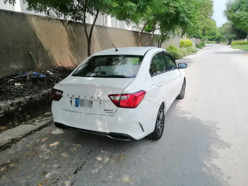 Proton Saga ace 1.3 automatic