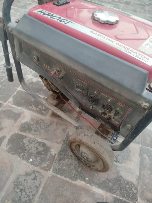 Homage 2.5 KV generator