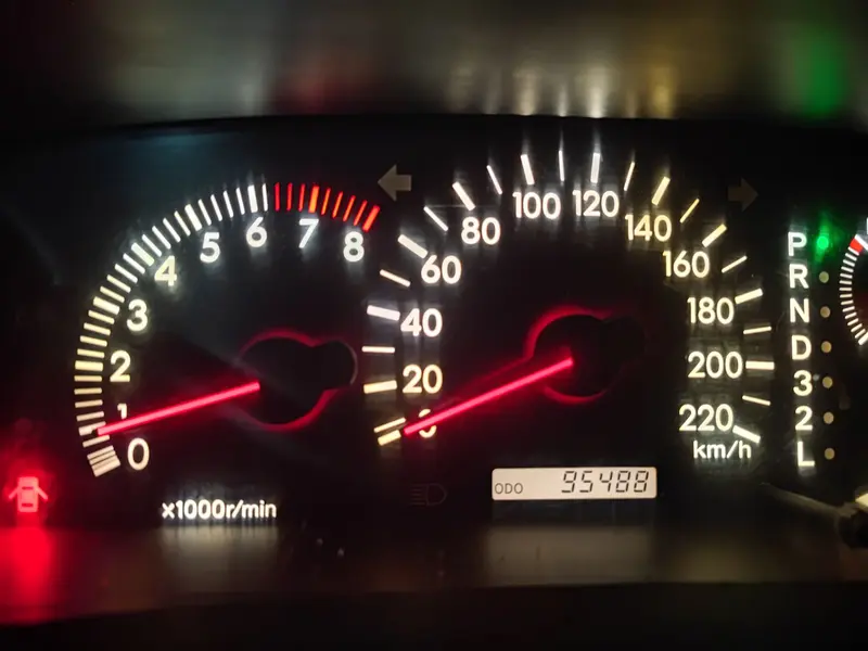 Toyota Corolla SE Saloon Automatic 2004