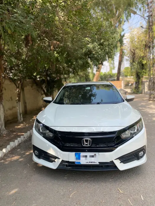 Honda civic 2016 1.8 oriel