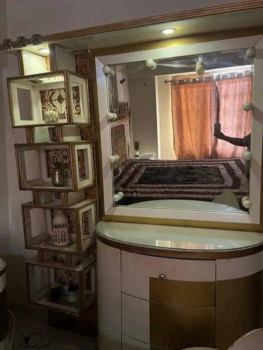 Deco luxury bedroom set lasani wood