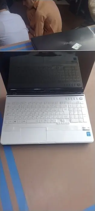 Laptop i3 4th Gen