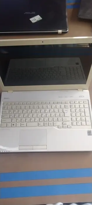 Laptop i3 4 gen