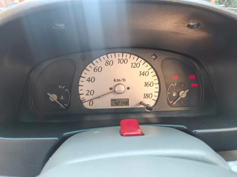 Suzuki alto 2011